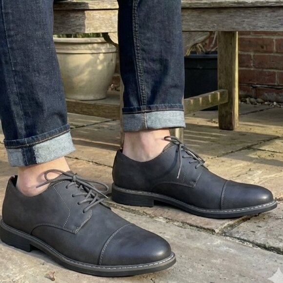 Izod Other - Izod Mens Size 11.5M IKE Charcoal Cap Toe Oxfords New Men's Shoes Memory Foam